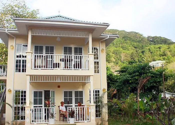 Bord Mer Villa