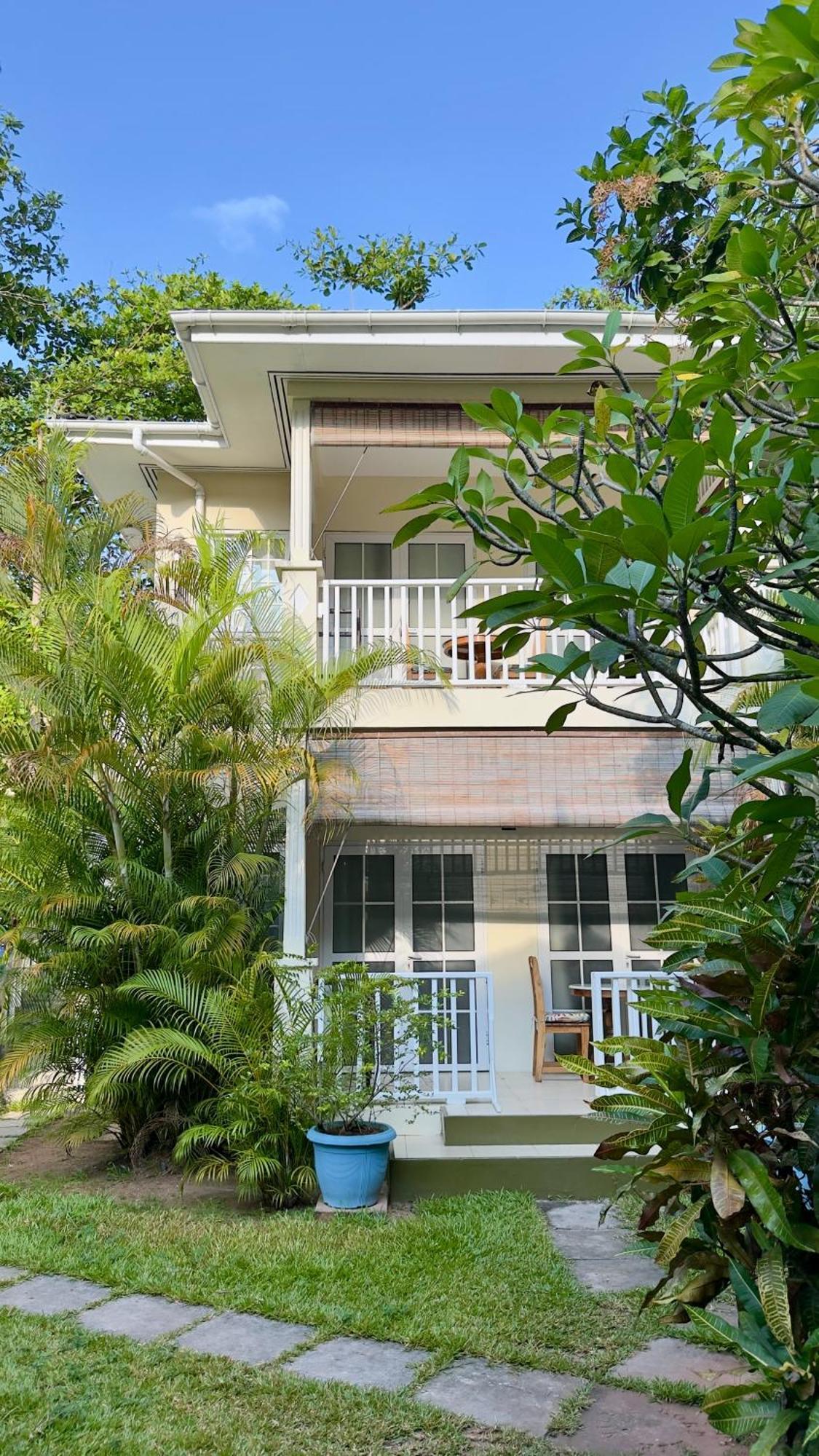 Bord * Beau Vallon (Mahe)